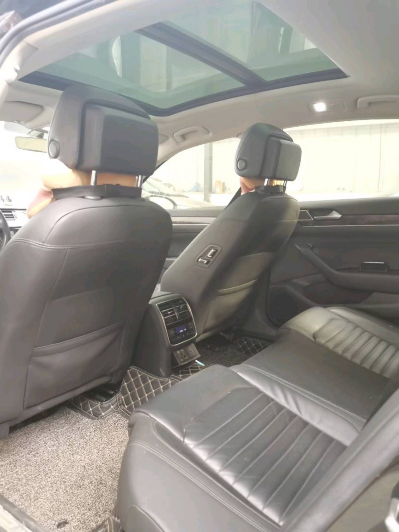 济宁19年大众迈腾5