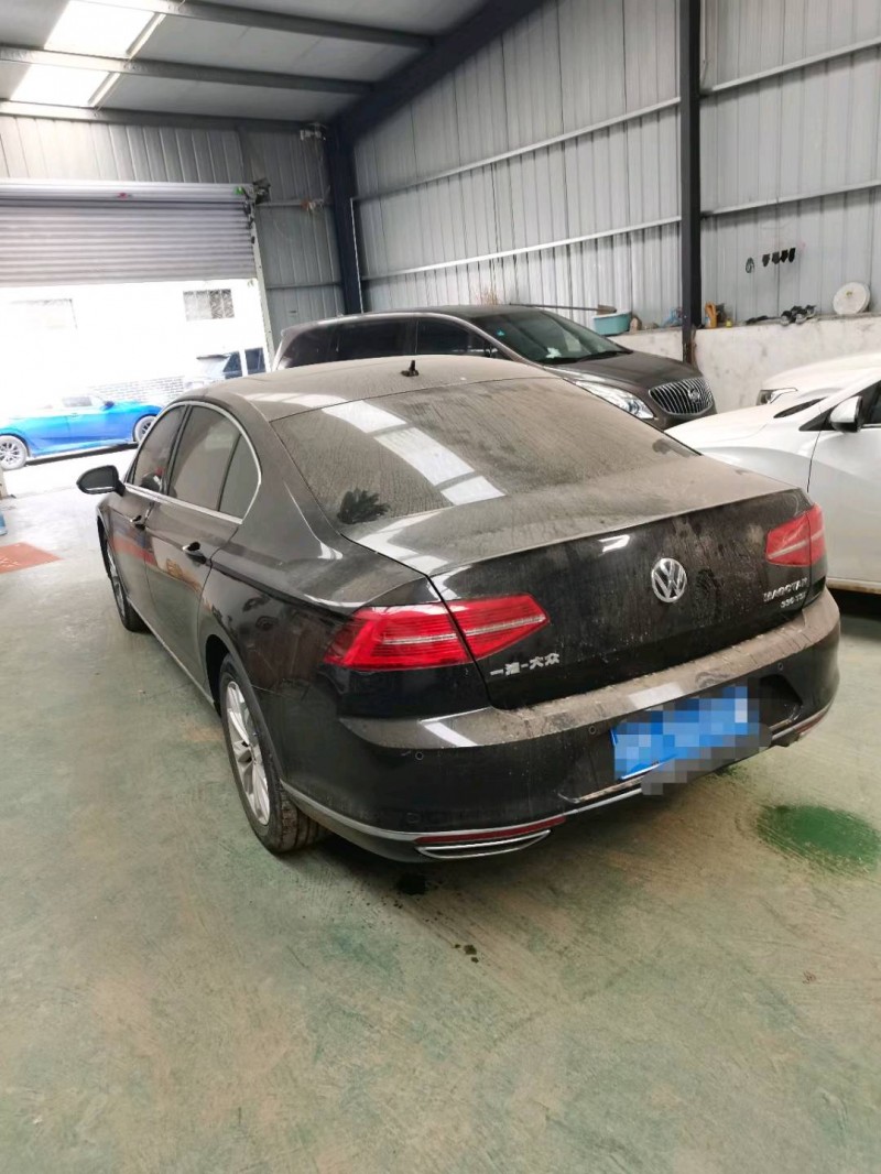 济宁19年大众迈腾7