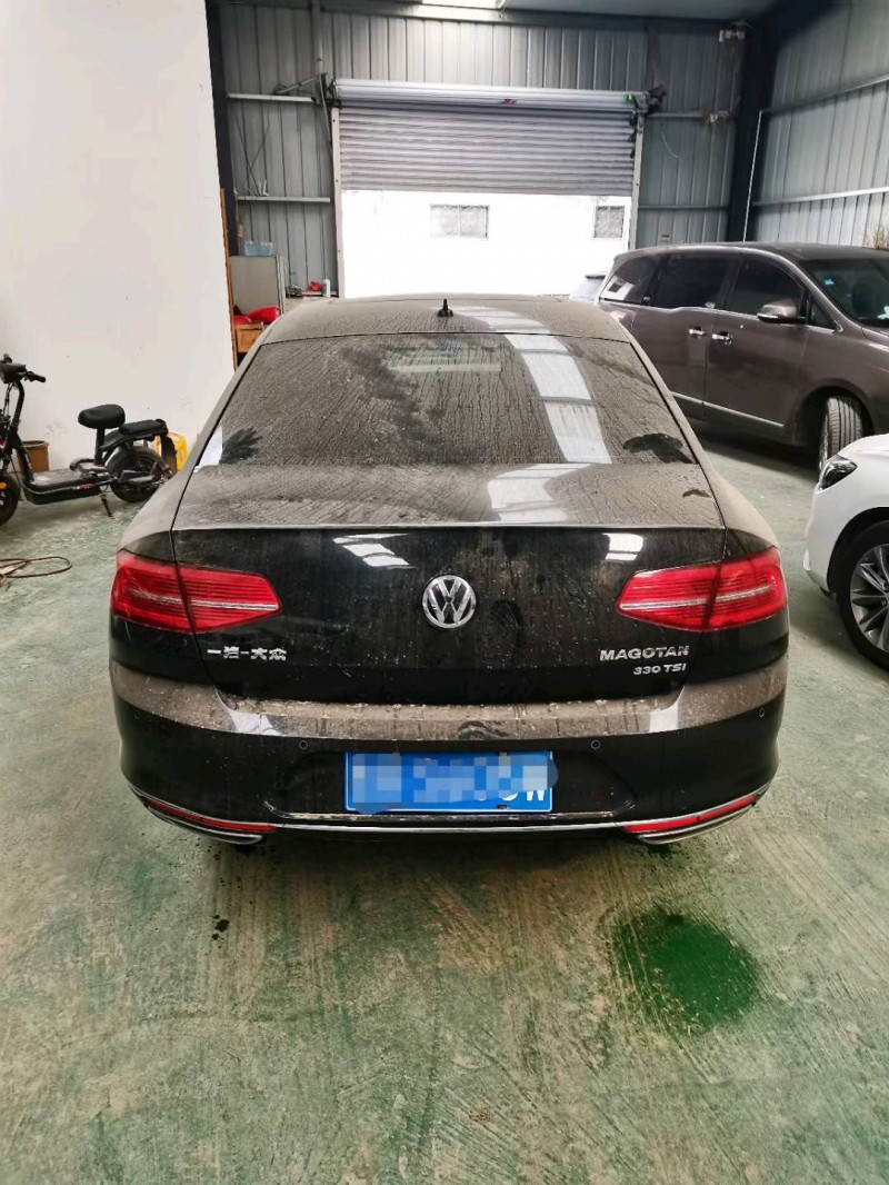 济宁19年大众迈腾8