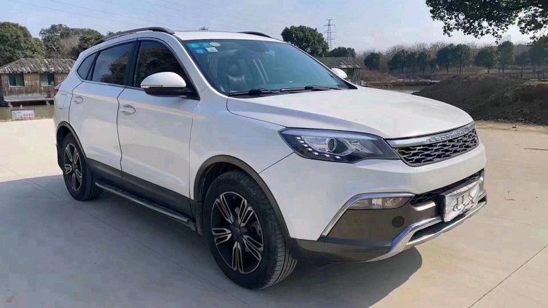 徐州17年獵豹汽車CS101