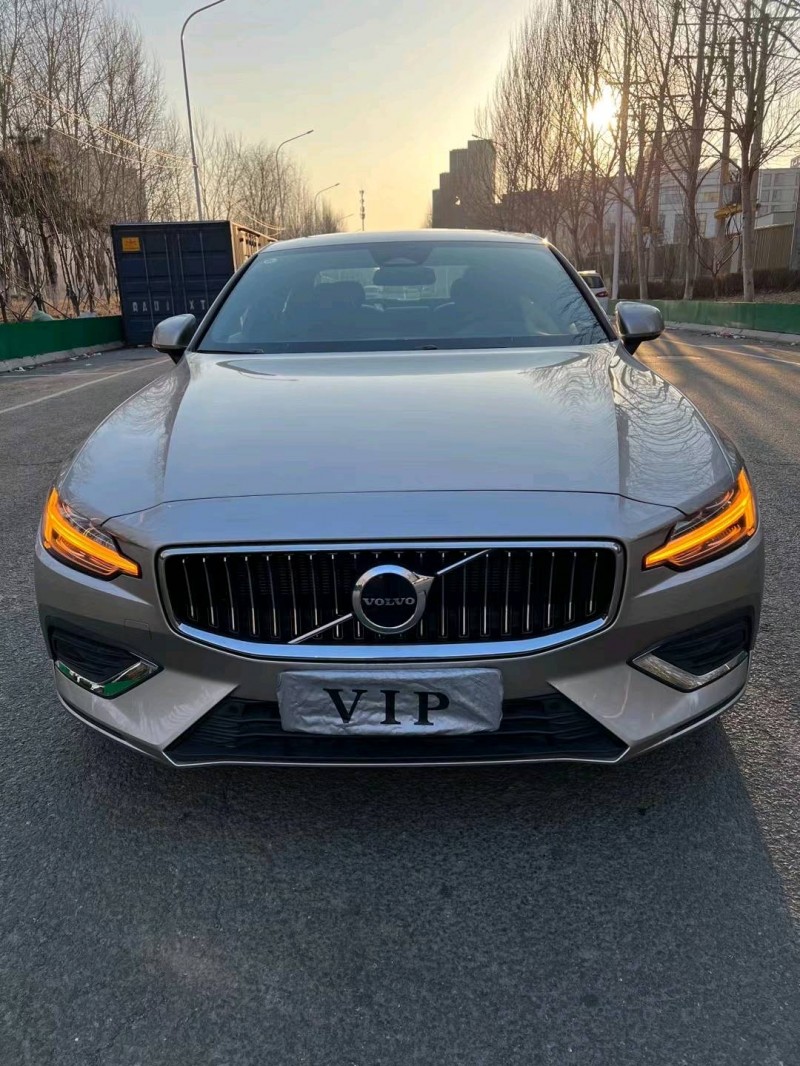 沈阳22年沃尔沃S60L1