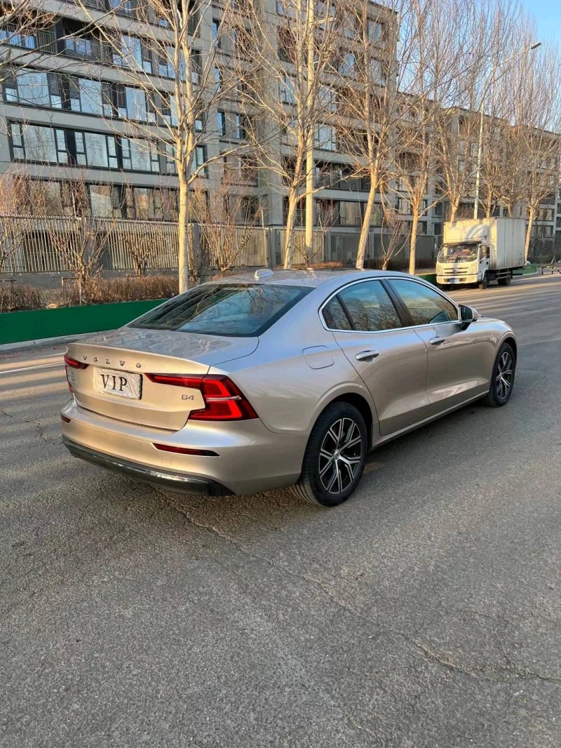 沈阳22年沃尔沃S60L5