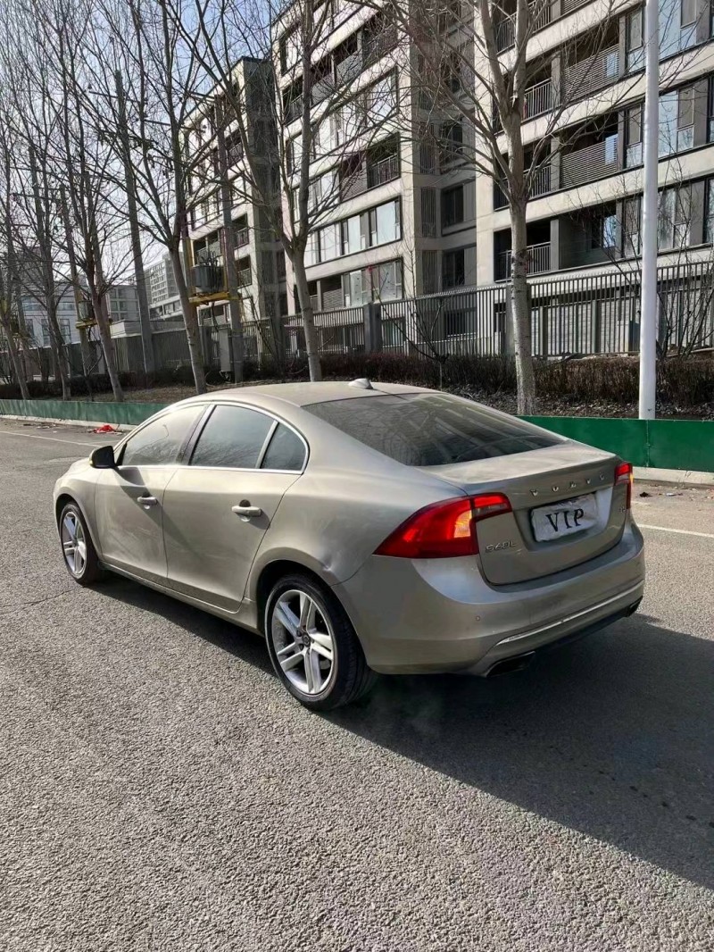 沈阳16年沃尔沃S60L9