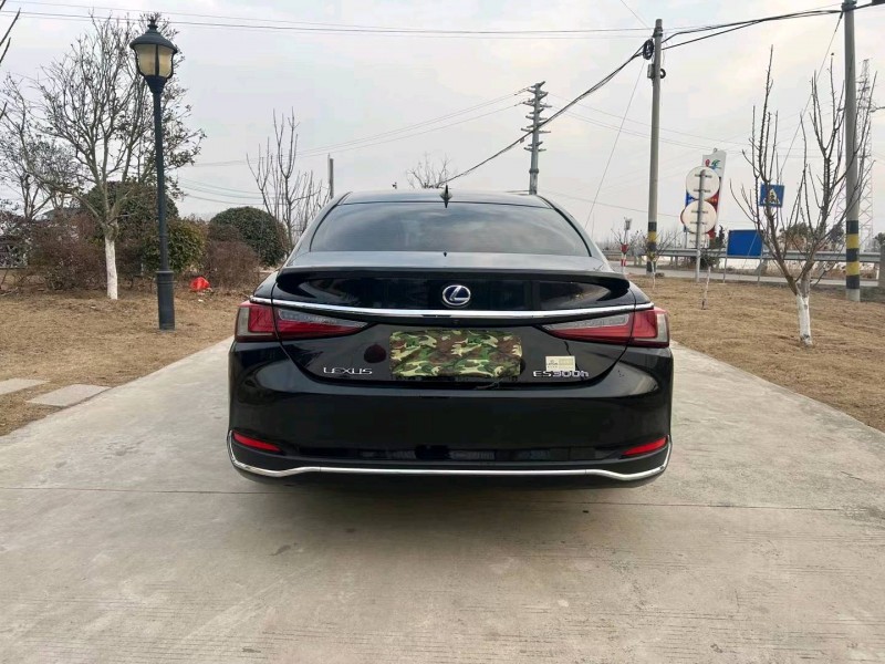 徐州19年雷克萨斯ES1