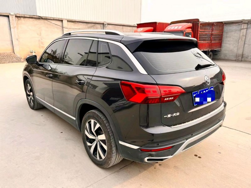 保定19年大众途岳4