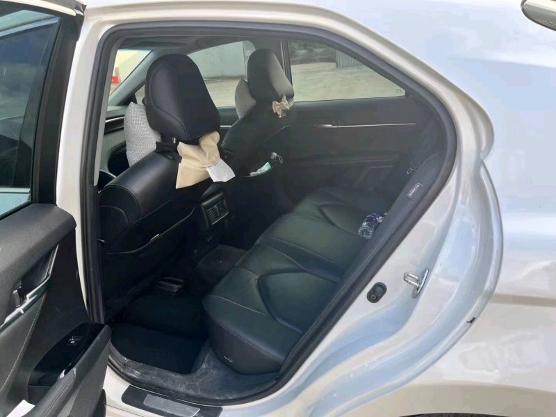 邯郸20年丰田凯美瑞5