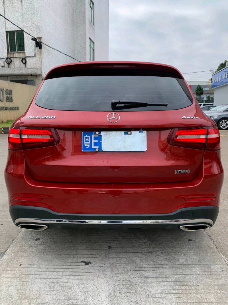 中山17年奔驰GLC4