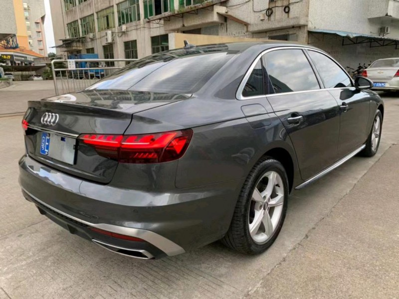 中山21年奥迪A4L5
