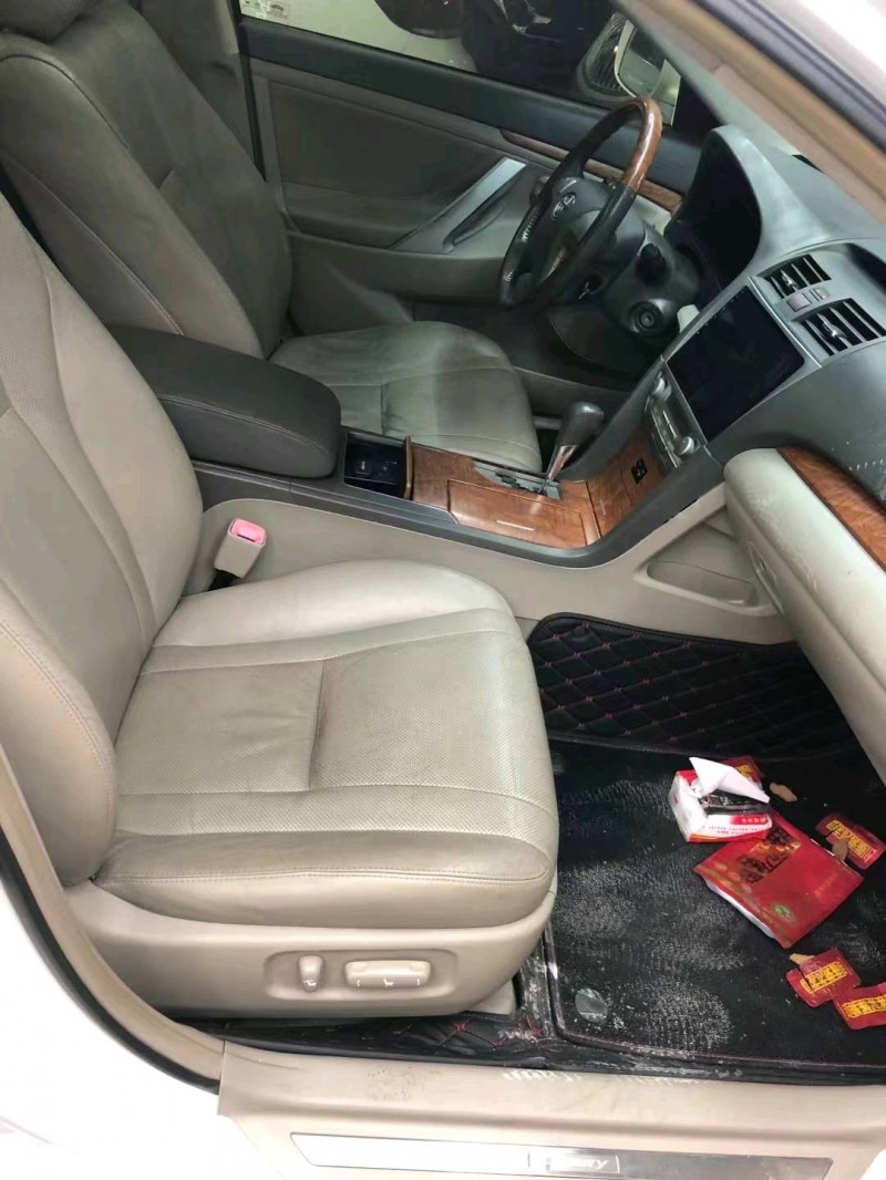 济南11年丰田凯美瑞7