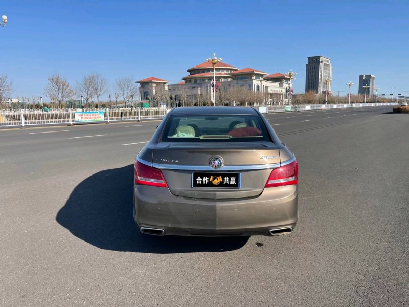 枣庄15年别克君越3