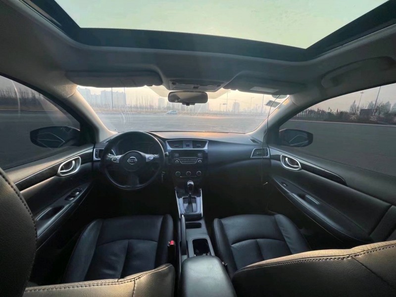 邯郸16年日产轩逸7