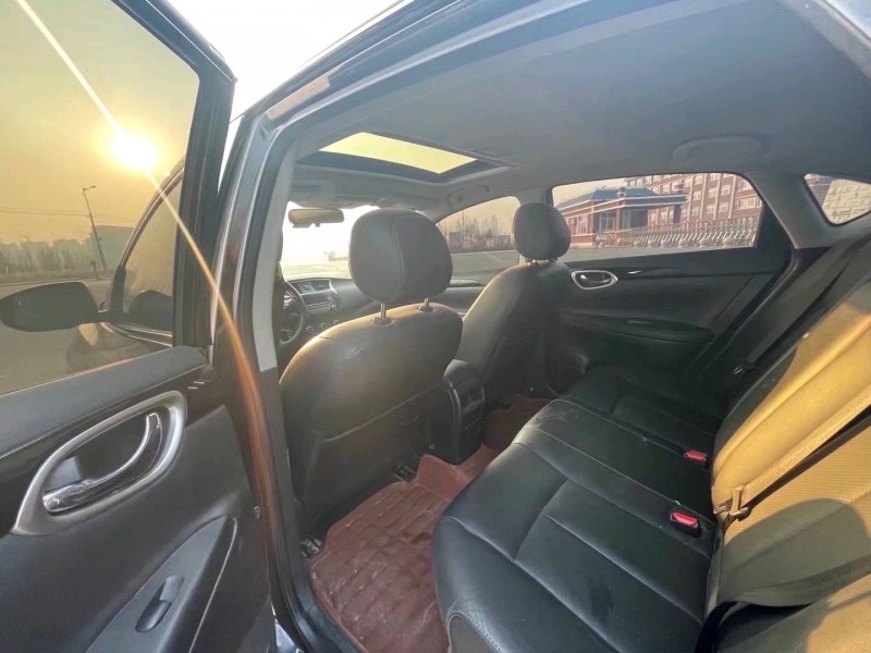 邯郸16年日产轩逸8