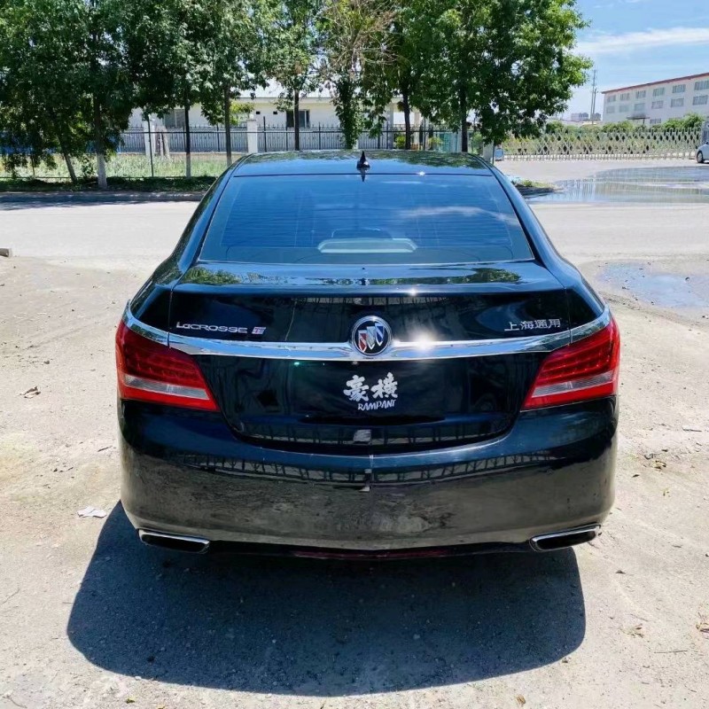 邢台14年别克君越3