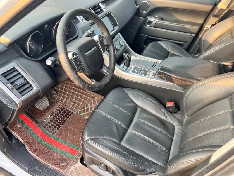 枣庄17年路虎揽胜运动3