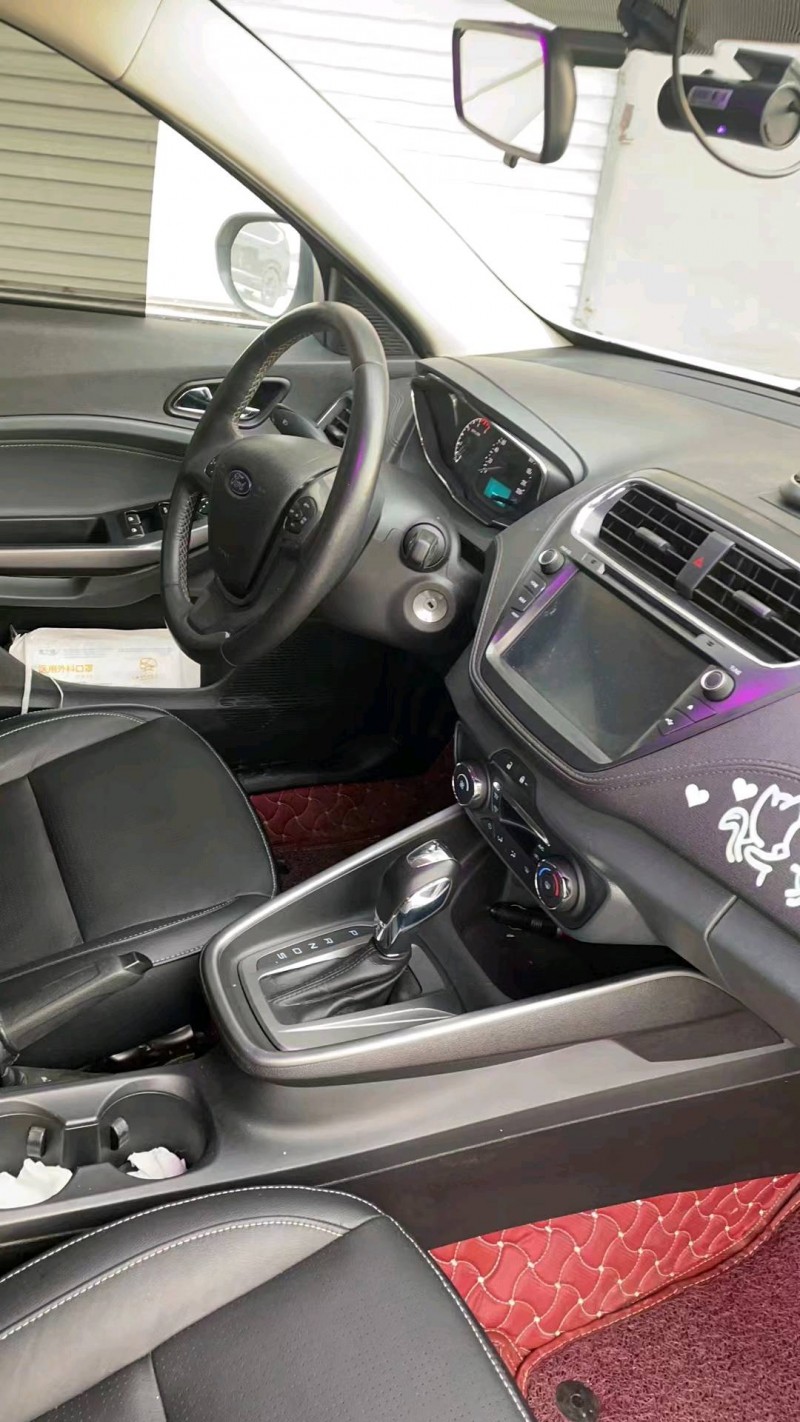 济南18年福特福睿斯4