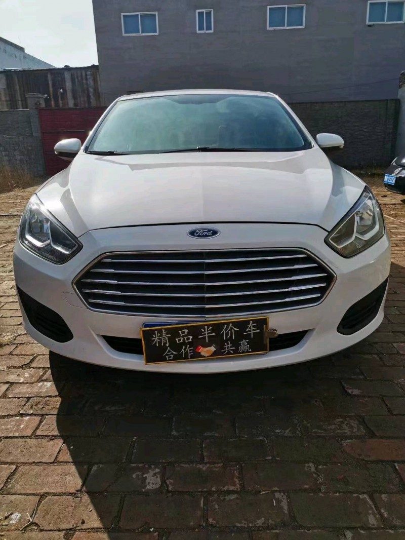 石家庄19年福特福睿斯1