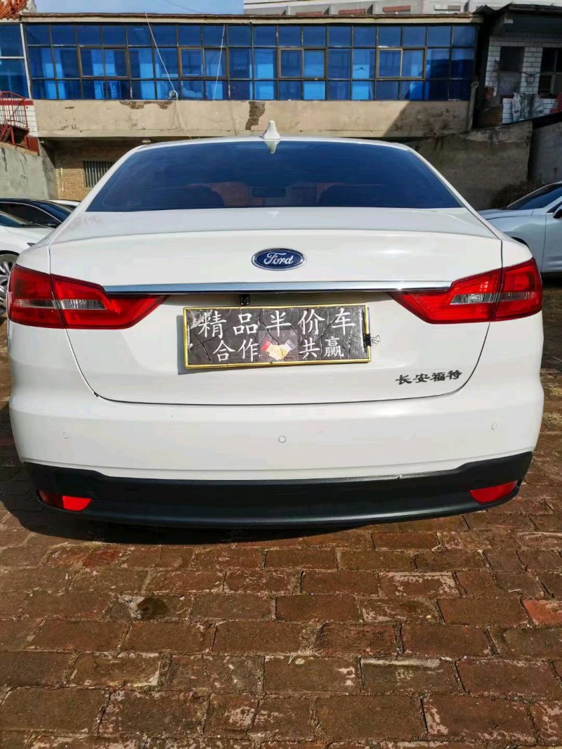 石家庄19年福特福睿斯9