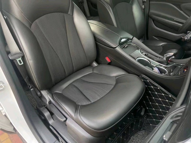 珠海20年别克昂科威9