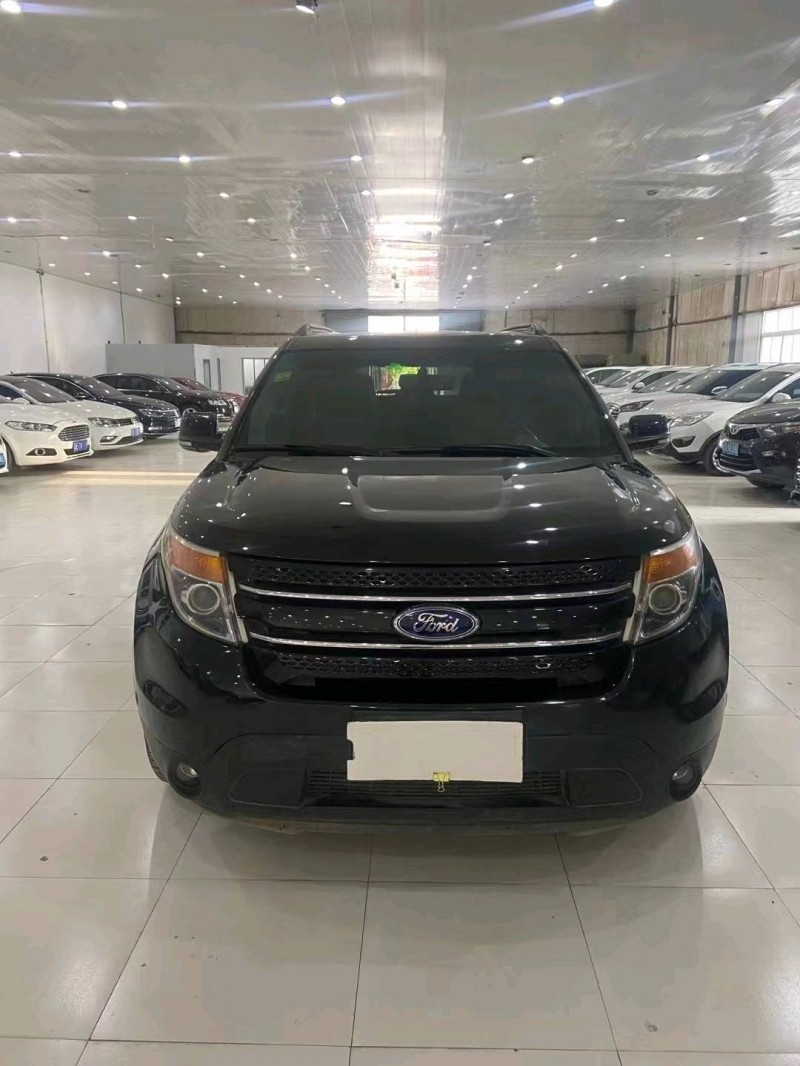 北京14年福特探险者9