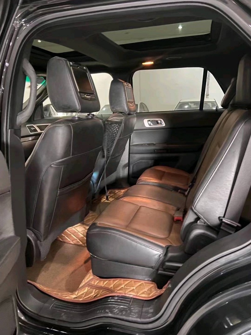 北京14年福特探险者4