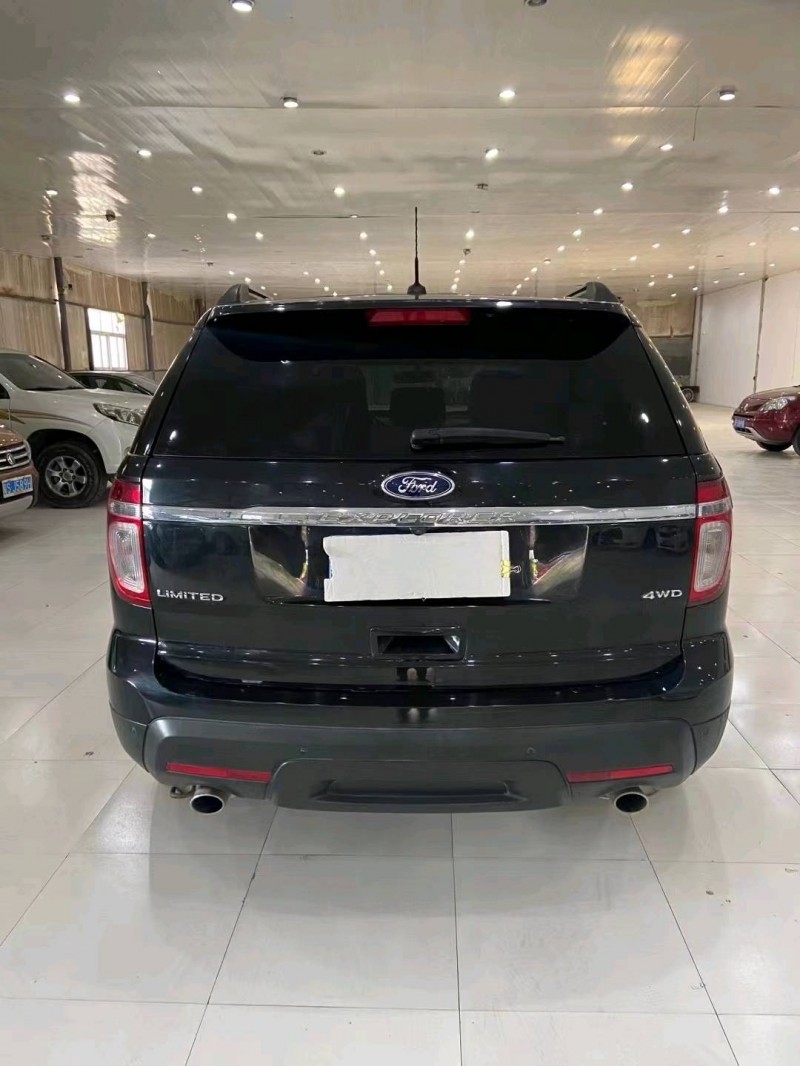 北京14年福特探险者1