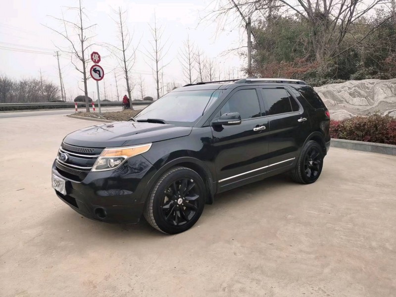 徐州15年福特探险者7