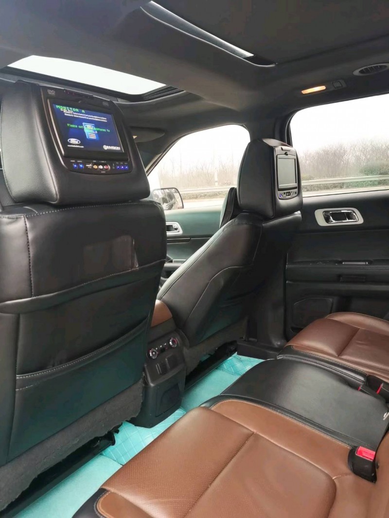 徐州15年福特探险者3