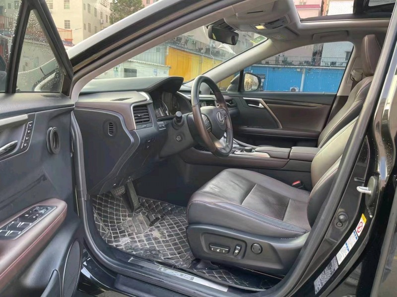 珠海19年雷克萨斯RX8