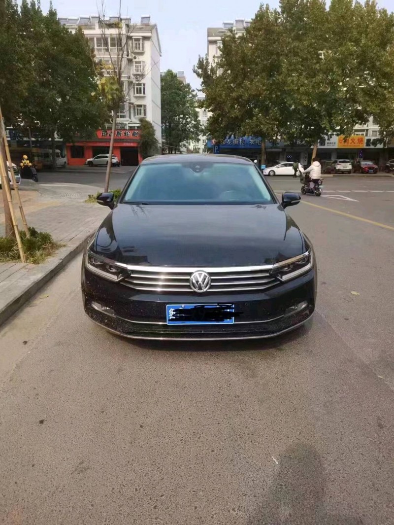 枣庄18年大众迈腾1