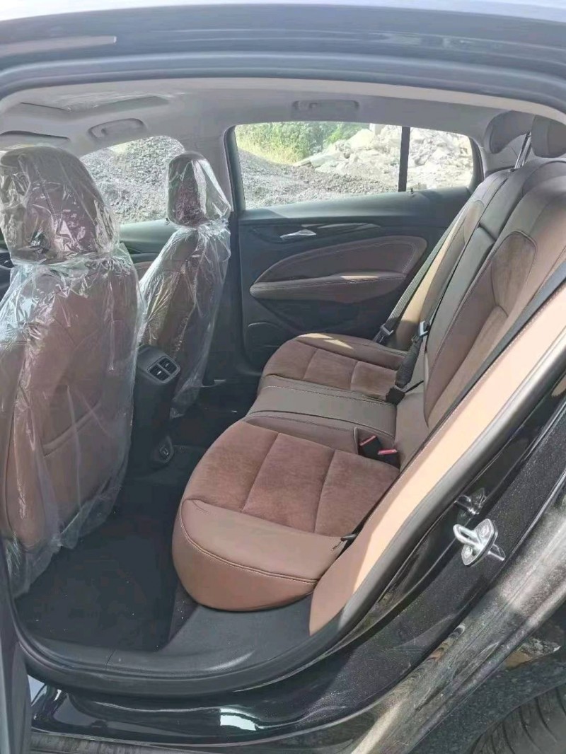 临沂22年别克君威4