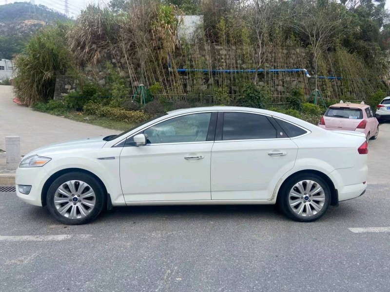 广州10年福特蒙迪欧5