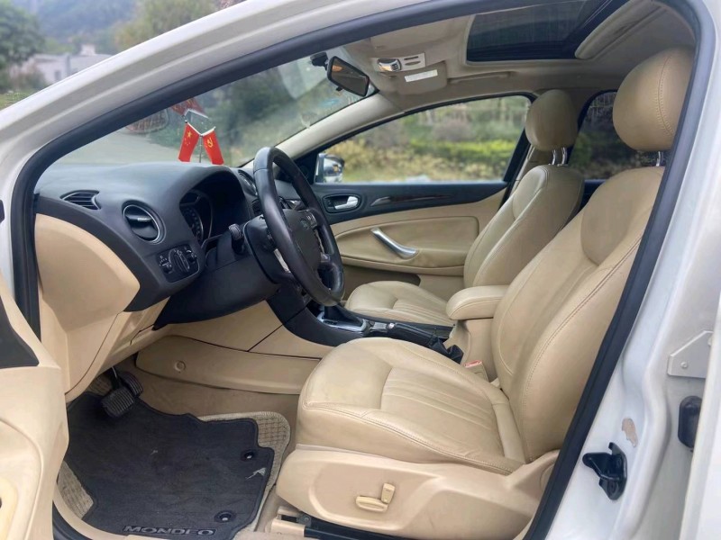 广州10年福特蒙迪欧9