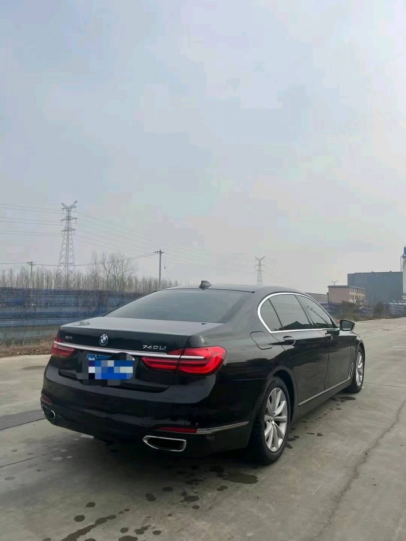 潍坊16年宝马7系3