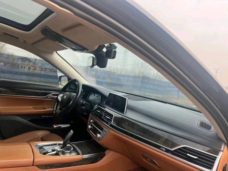 潍坊16年宝马7系7