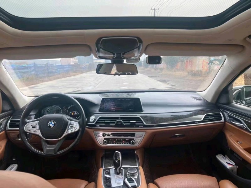 潍坊16年宝马7系6