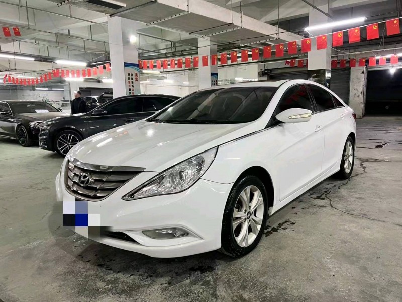 嘉兴12年现代索纳塔八2