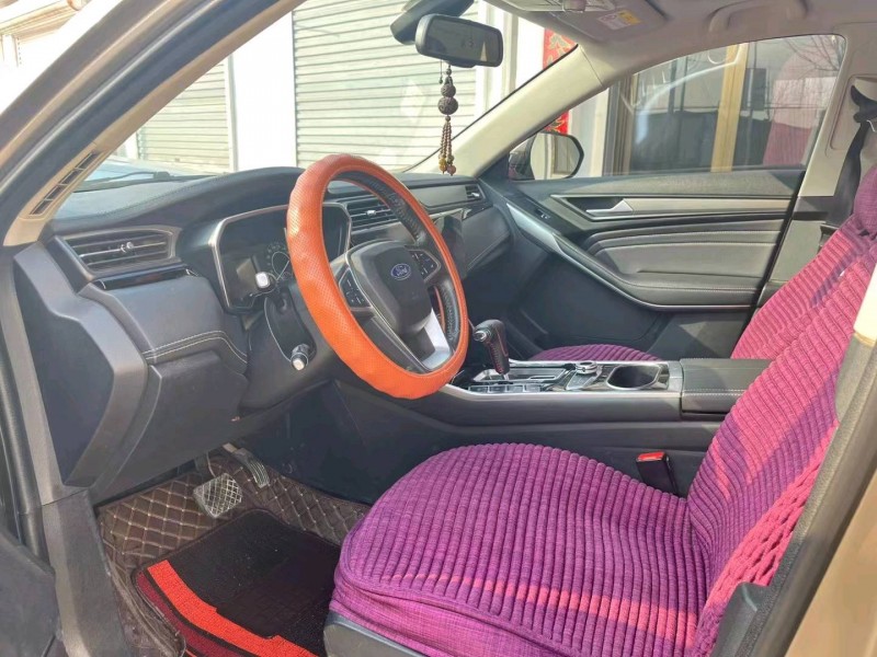 邯郸20年福特领界8