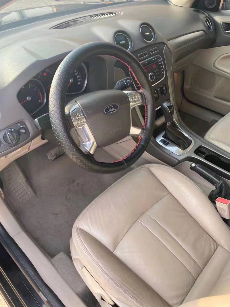 济南12年福特蒙迪欧7