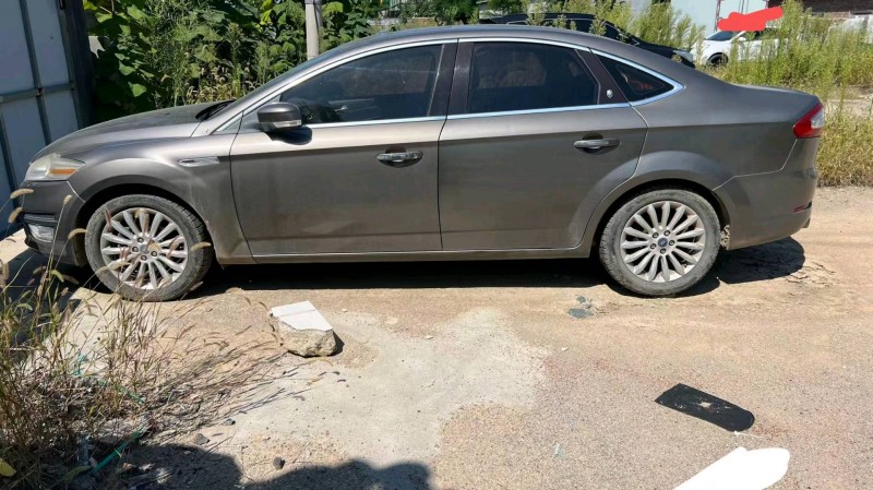 青岛12年福特蒙迪欧7