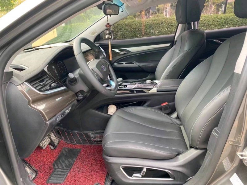 济南19年吉利博瑞5