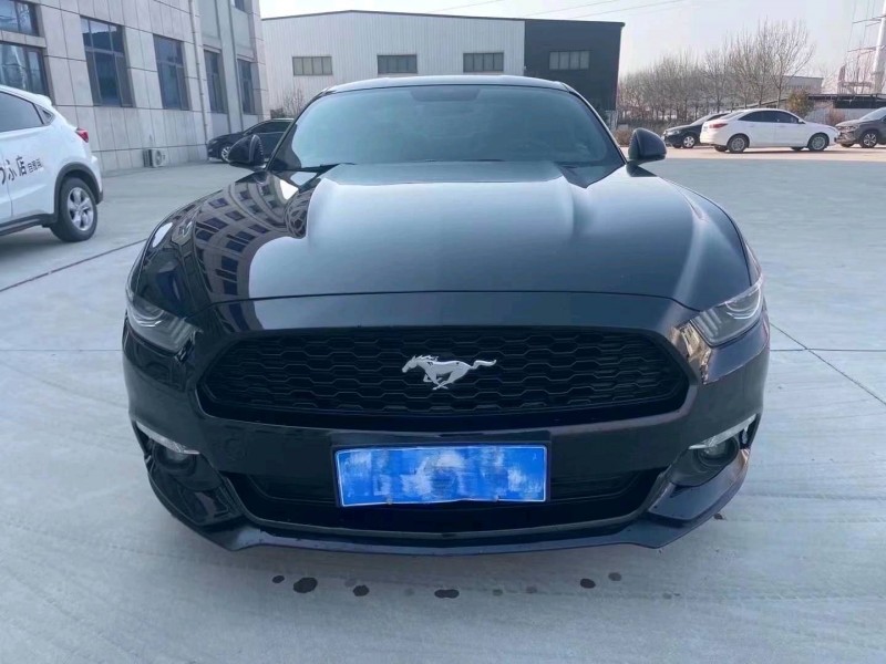 济南16年福特野马8