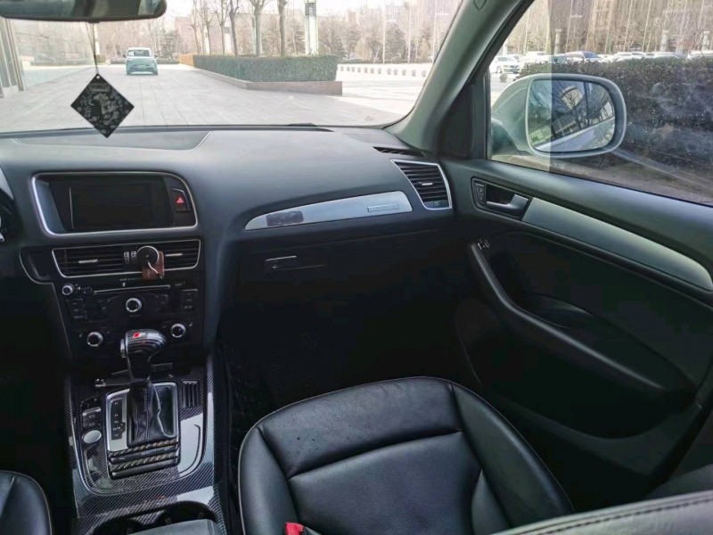 邯郸13年奥迪Q56