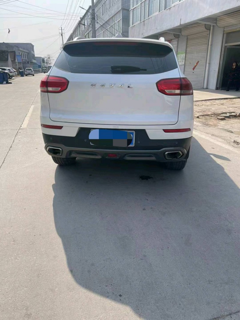 济南17年哈弗H61