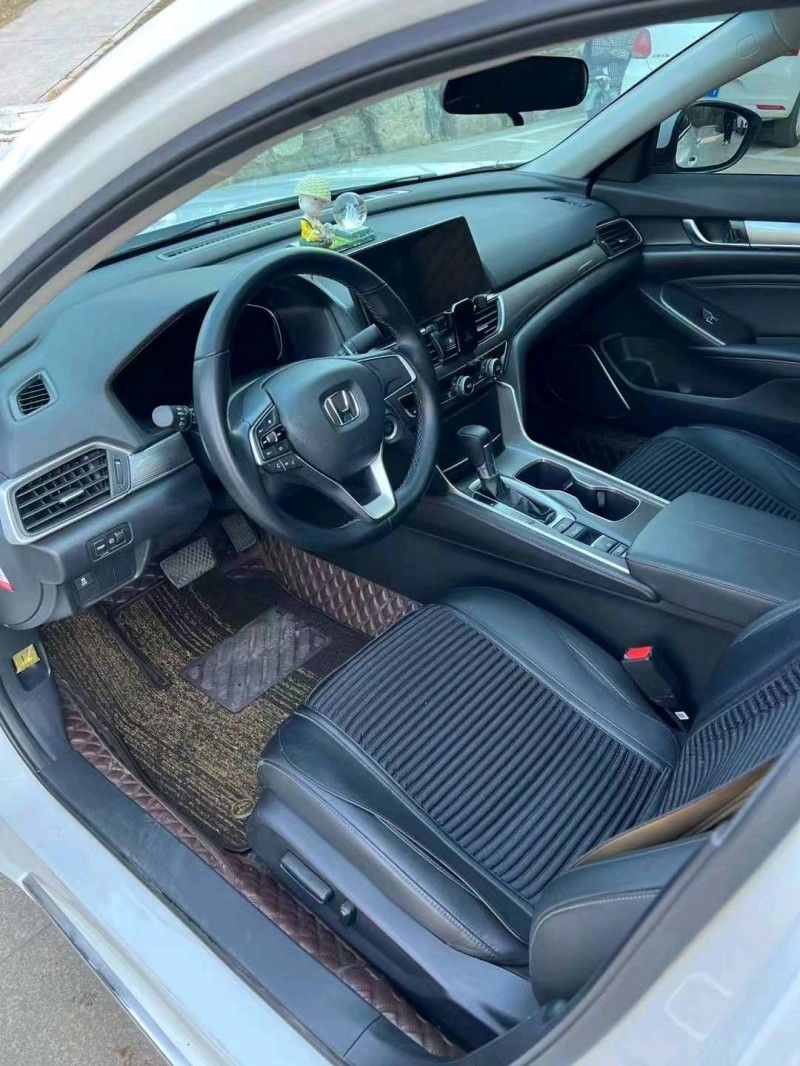 邯郸21年本田雅阁4