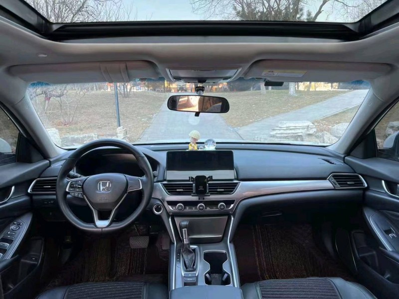 邯郸21年本田雅阁5