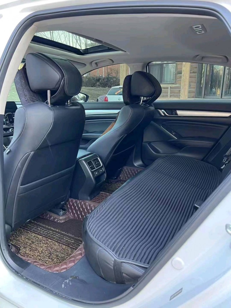 邯郸21年本田雅阁6