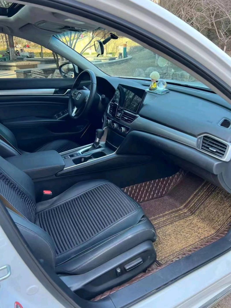 邯郸21年本田雅阁8