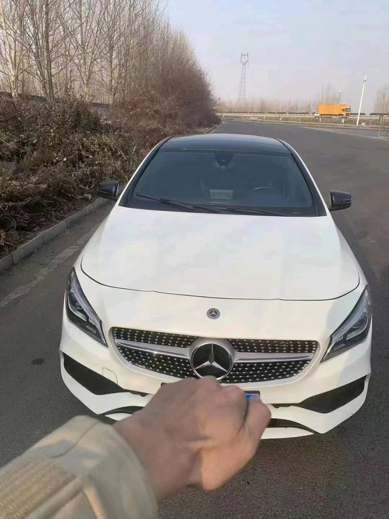 石家庄17年奔驰CLA8