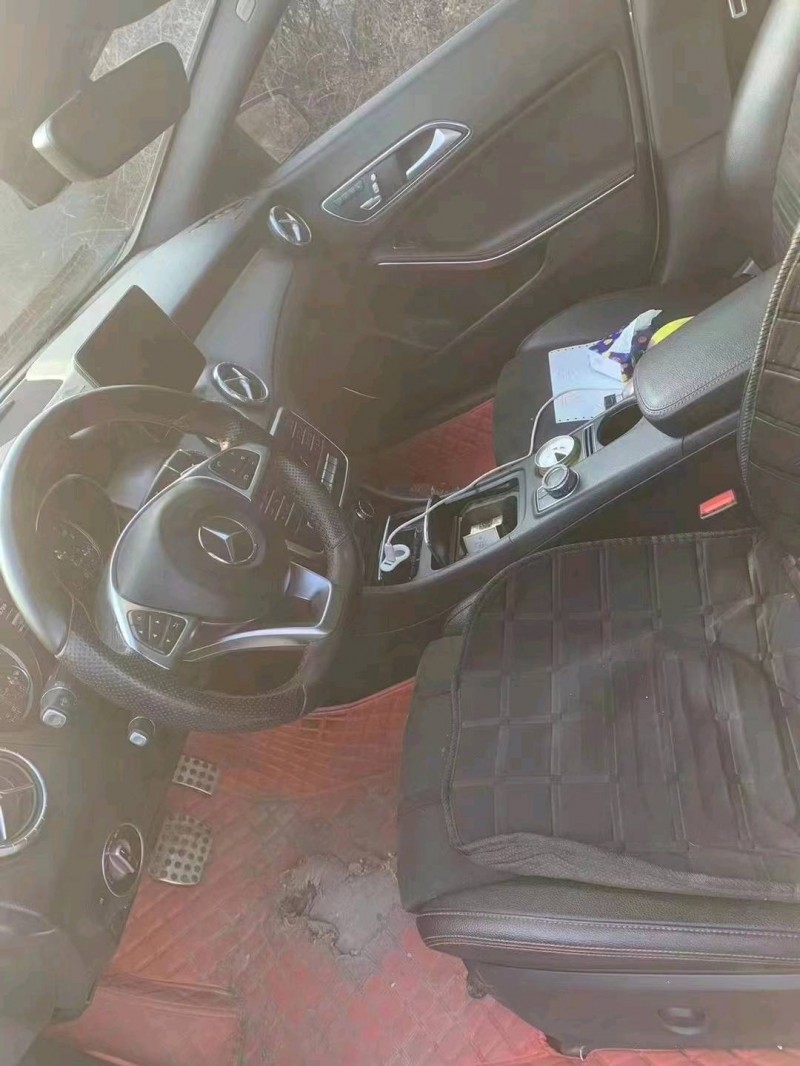 石家庄17年奔驰CLA4