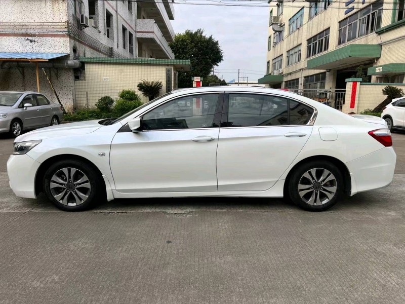中山15年本田雅阁3